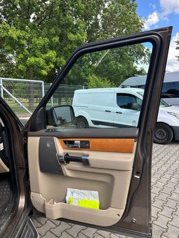 Land Rover Discovery 4 HSE - kompletní servisní historie - 14
