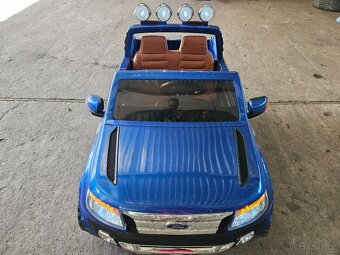 Elektické auto - minimálně používané - 14