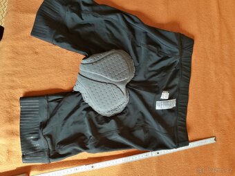 nové cyklistické šortky na kolo různé velikosti a značky - 14