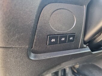 Iveco Daily 35S15 6-MÍST L2H2 MĚCHY, KLIMA, TAŽNÉ - 14