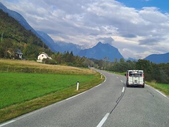 Opel vivaro 2.0 84kw obytná vestavba - 14