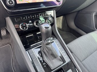 Škoda Superb, 2.0 TDI 110 kW DSG, navigace - 14