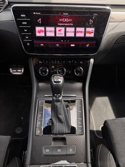 Škoda Superb 3 SPORTLINE 2.0TSI 200kW 4x4 DSG Virtual 50tkm - 14