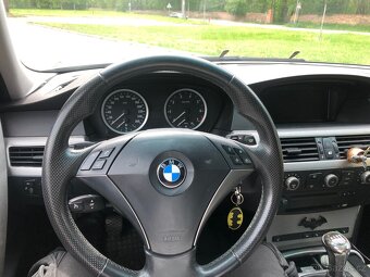 Bmw E60 V8 4.4i manuál - 14