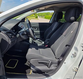 Renault Megane 1.6 16V 74KW/101PS R.V.11/2009 - 14