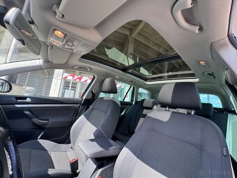 Volkswagen Golf 1.4TSi Automat DSG Velká Výbava - 14