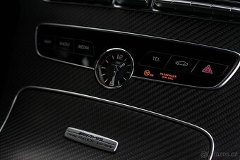 Mercedes-Benz C trieda AMG 63 - 14