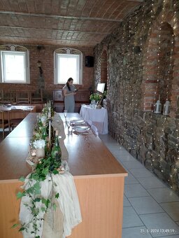 Přenechám pronájem Statku , včetně Sálů , bytů, hal, stájí, - 14