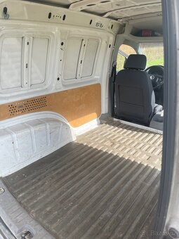 Volkswagen Caddy 2.0 SDI - 14