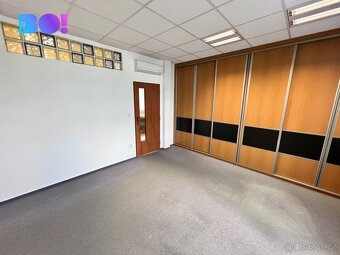 Pronájem kancelářských prostor s dílnou/skladem 181 m2, Ostr - 14