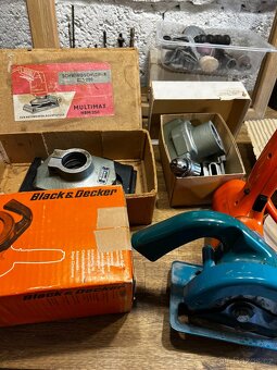 SET NÁŘADÍ Black a Decker z pravěku. - 14