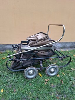 Starožitný kočárek pro panenky  - skládací - 14