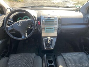 TOYOTA COROLLA VERSO 2.2 d4d 110kw 100kw - 14