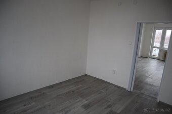 Pronájem bytu 2+1, s balkonem, ul. Osvobození, Jirkov - 14