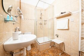 Pension AVe Restaurant - 14