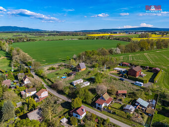 Prodej komerčního pozemku, 587 m², Lipová - 14