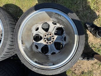 Kola Ford ST225 R18 - 14