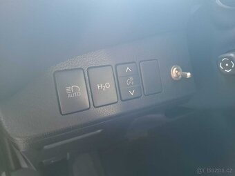 Toyota Mirai e-drive 113 kW, 2020  vodík  - 14