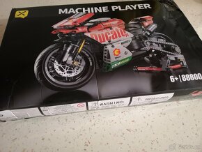 Stavebnice motocyklu Ducati kompatibilní s LEGO - 14
