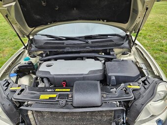 Volvo XC90 D5 136kw man.převodovka - 14
