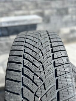 Prodám originální sadu Mercedes-Benz R21 9,5J - 14
