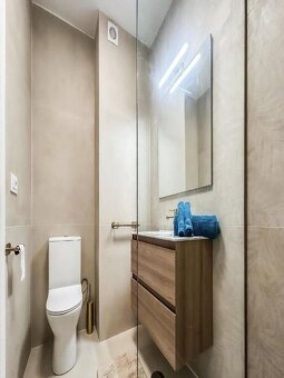 TENERIFE: Stylový apartmán na prodej v srdci Callao Salvaje - 14