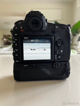 Nikon D850 tělo 45,7 MP použitý + bateriový grip, digitální - 14