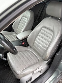 Volkswagen Passat B6 2.0 TDI sedan - 14