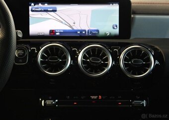 Mercedes-Benz CLA Shooting Brake AMG Line benzín automat - 14