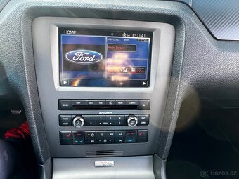 Ford Mustang 5,0 V8 GT CS, nebourané, původ ČR - 14
