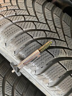 SADA ZIMNÍCH PNEU 15" FABIA 3, VW POLO, 185/60 R 15 - 14