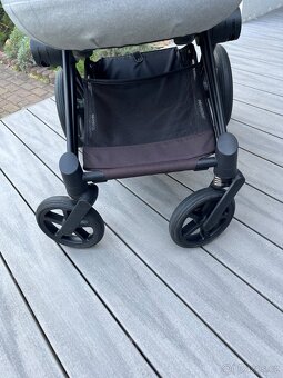 Hluboká korbička Cybex Priam Lux KOI a podvozek - 14