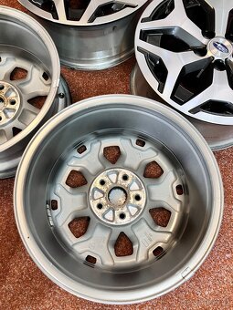 5x114,3 R17 originál Alu Subaru Forester - TOP STAV - 14