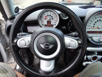 Mini Cooper 1.6D 80kw(109hp) r.v.9/2010 pěkný stav - 14