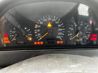 C180 W202 díly - 14