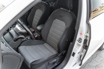 Volkswagen Golf 2.0 TDI 4MOTION DYNAUDIO R-Line - 14