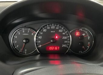 SUZUKI SWIFT 1.6i SPORT NAVIGACE - 14