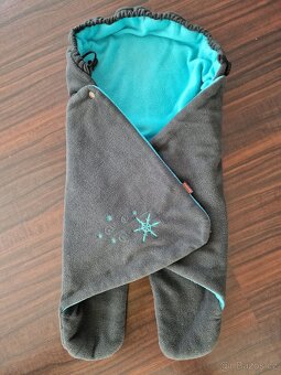 Maxi-cosi autosedačka + izofix základna + dárky - 14