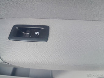 Volkswagen Caddy 2005 dovoz Německo - 14