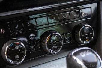 Škoda Superb 2.0 TDI SCR Live DSG - 14
