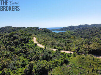 Falcon Valley Lot#7 Santos Guardiola, Roatan - 14