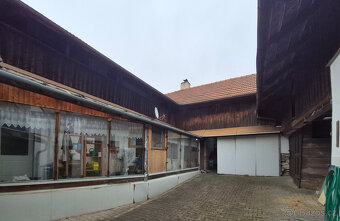 Nabídka chalupy se dvorkem, terasou a zahradou v Lezníku - 14