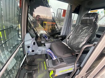 Pásové rýpadlo Zoomlion ZE225GN - 14