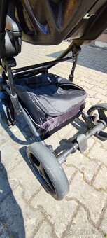 Kočárek včetně autosedačky - 14