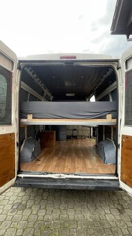 Obytná dodávka Peugeot Boxer - 14