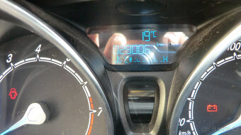 Ford Fiesta 1.25i KLIMA NOVÁ STK - 14