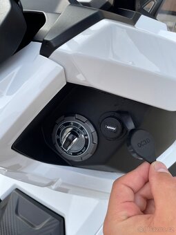 SKÚTR SYM ADX 125 - 14