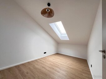 Prodej rodinného domu 143 m², pozemek 560 m² Orel - 14