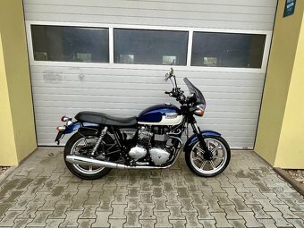 Triumph Bonneville SE - 14