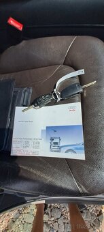 Audi Q7 3.0 TDI V6 171kW QUATTRO ČR - 14